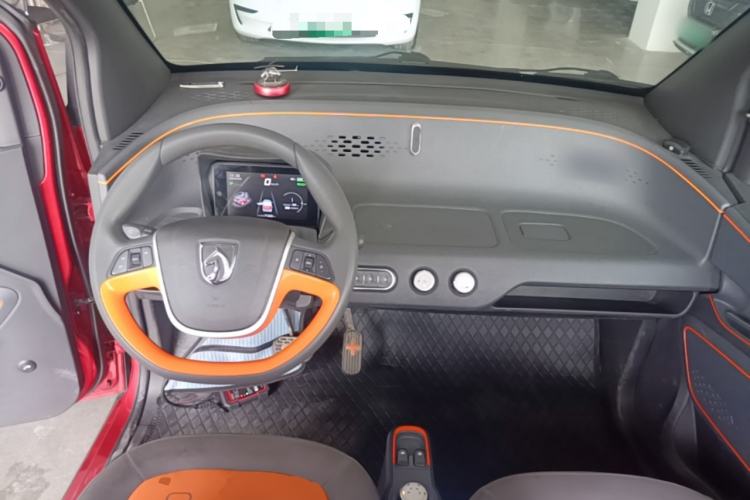 Used Baojun E100 2020 305KM Smart Drive Version Center Console