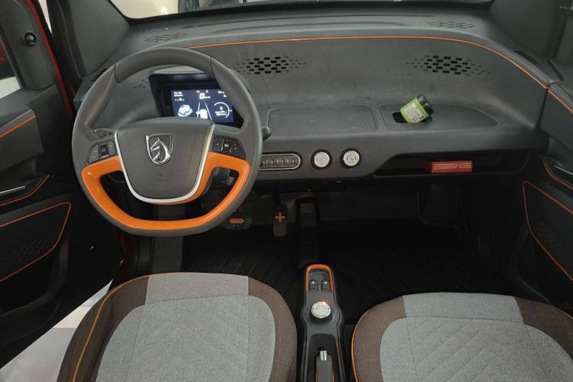 Used Baojun E100 2020 305KM Smart Drive Version Center Console