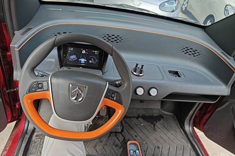 Used Baojun E100 2020 305KM Smart Drive Version Center Console