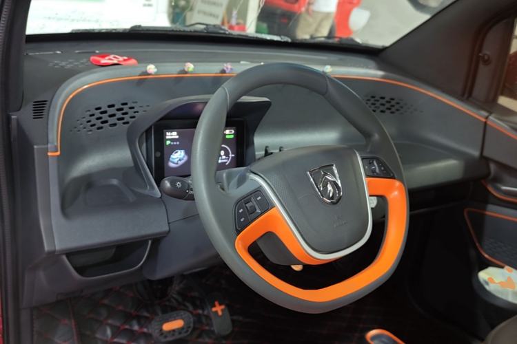 Used Baojun E100 2020 305KM Smart Drive Version Center Console