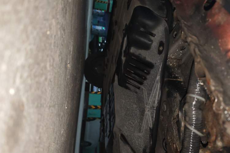 Used Baojun E100 2020 305KM Smart Drive Version Chassis Front Right