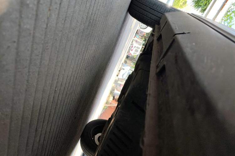 Used Baojun E100 2020 305KM Smart Drive Version Chassis Front Right