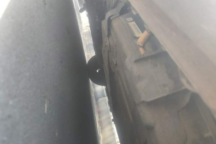 Used Baojun E100 2020 305KM Smart Drive Version Chassis Rear Left