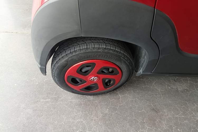 Used Baojun E100 2020 305KM Smart Drive Version Exterior 5