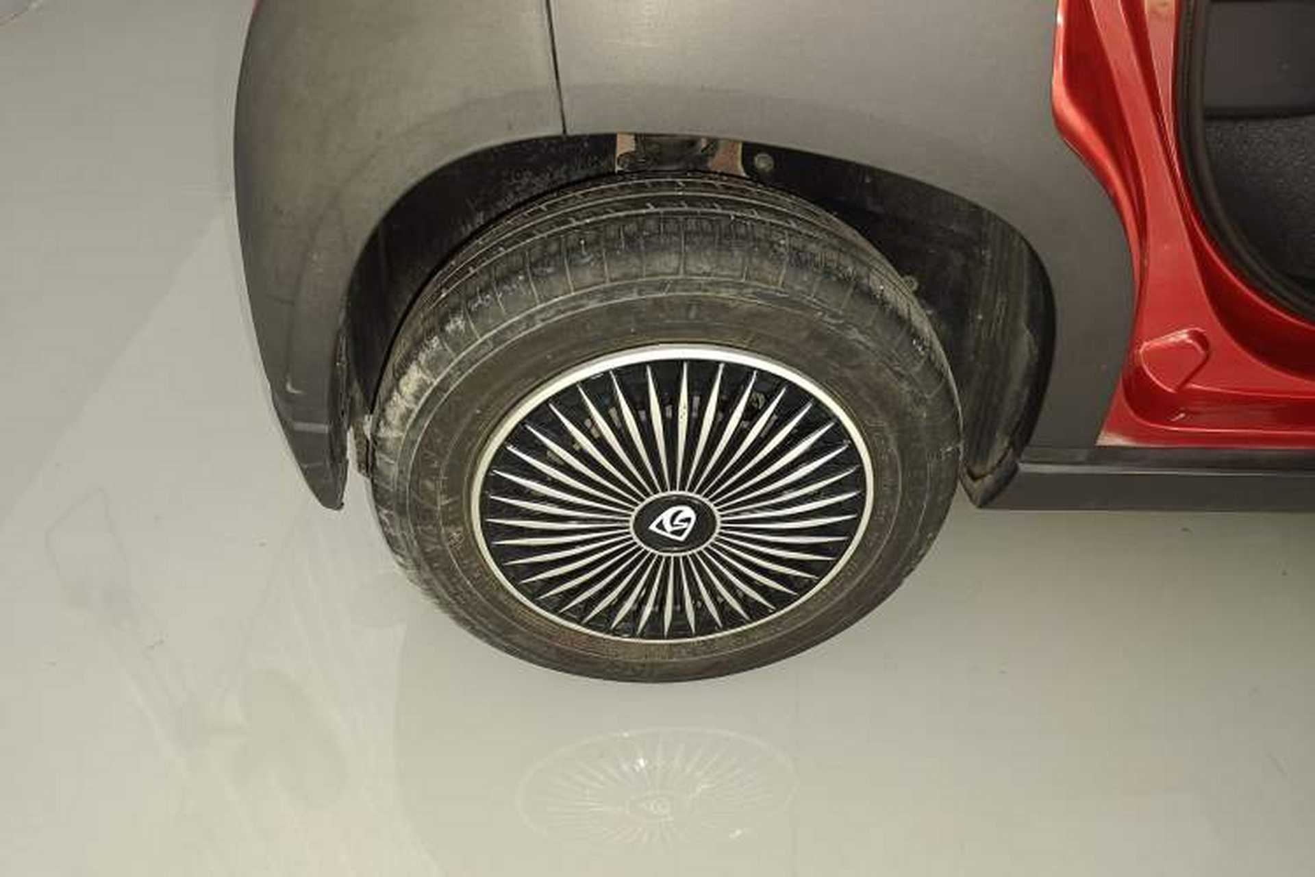 Used Baojun E100 2020 305KM Smart Drive Version Exterior 5