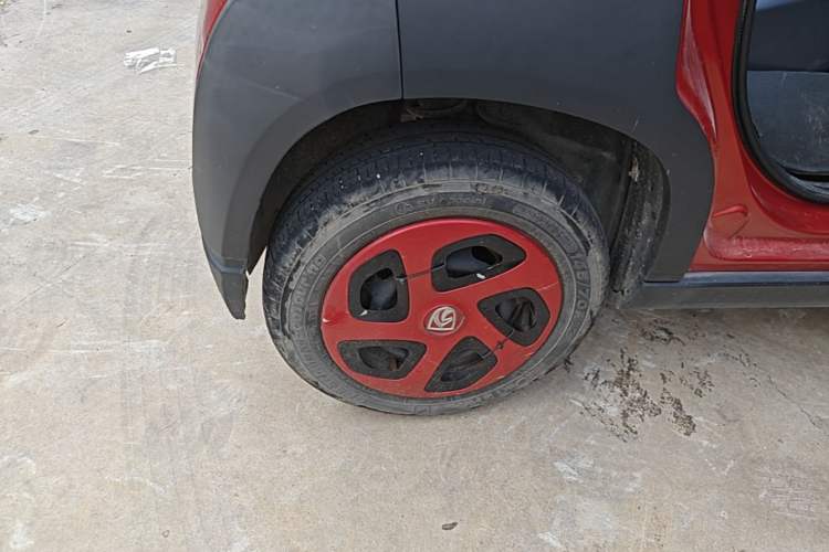 Used Baojun E100 2020 305KM Smart Drive Version Exterior 5