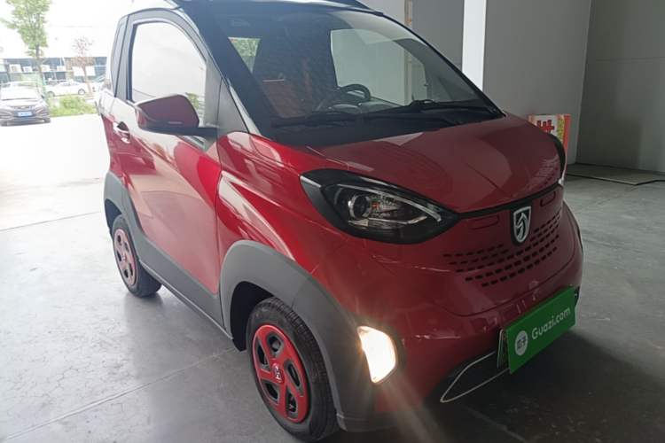 Used Baojun E100 2020 305KM Smart Drive Version Front Right 45 Deg