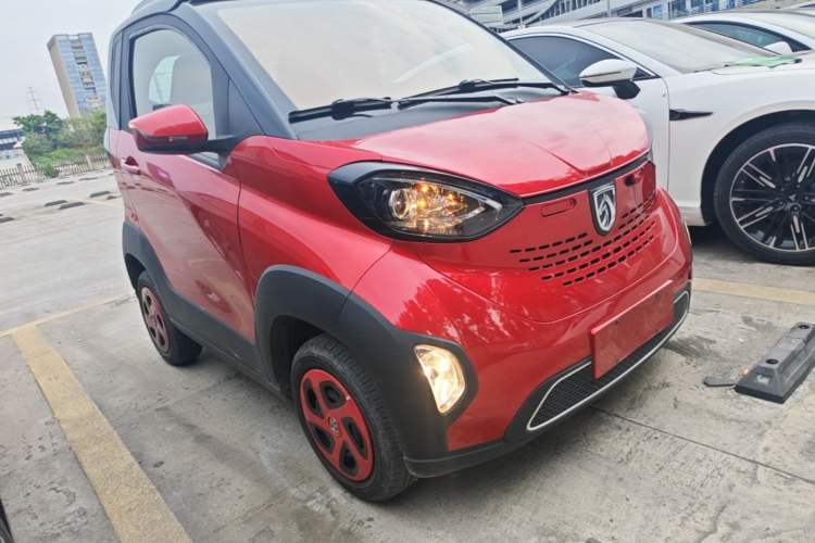 Used Baojun E100 2020 305KM Smart Drive Version Front Right 45 Deg