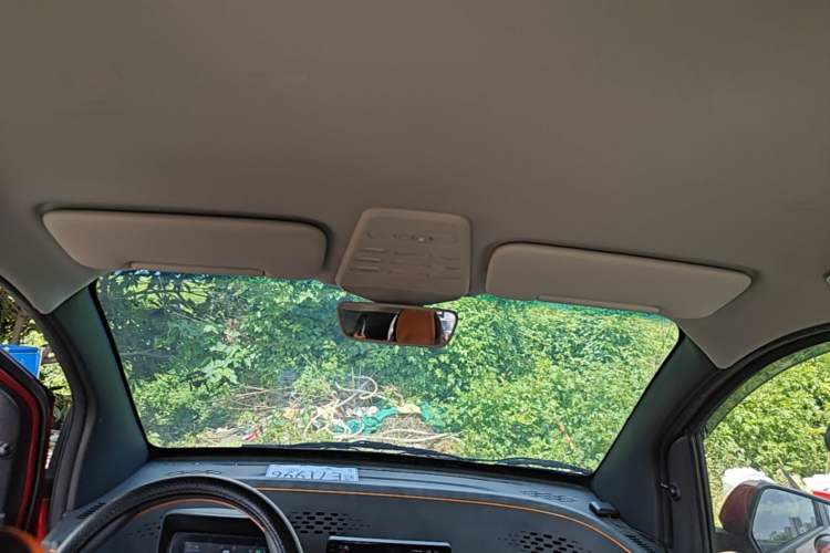 Used Baojun E100 2020 305KM Smart Drive Version Headliner