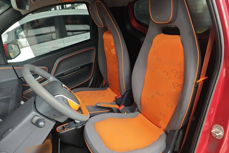 Used Baojun E100 2020 305KM Smart Drive Version Left Front Seat