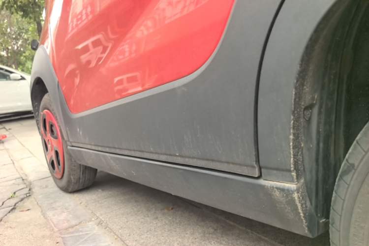 Used Baojun E100 2020 305KM Smart Drive Version Left Side Sill