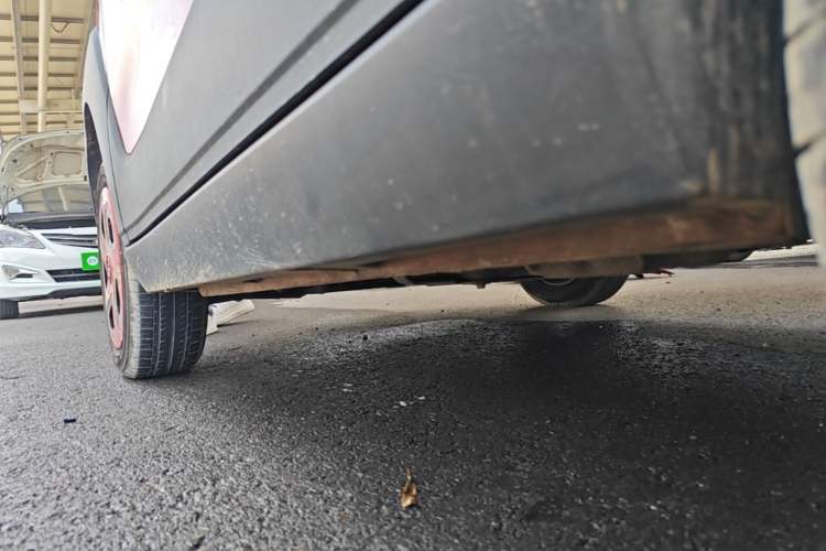 Used Baojun E100 2020 305KM Smart Drive Version Left Side Sill