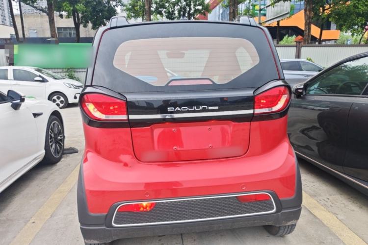 Used Baojun E100 2020 305KM Smart Drive Version Rear