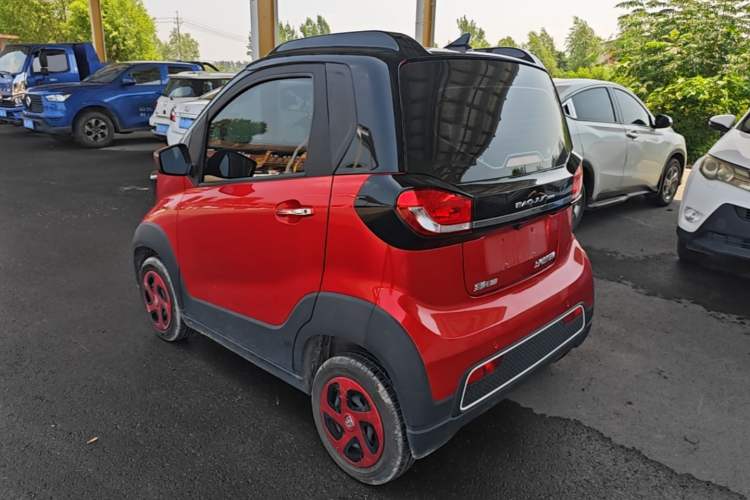 Used Baojun E100 2020 305KM Smart Drive Version Rear Left 45 Deg