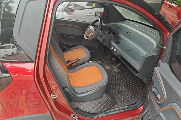 Used Baojun E100 2020 305KM Smart Drive Version Right Front Seat