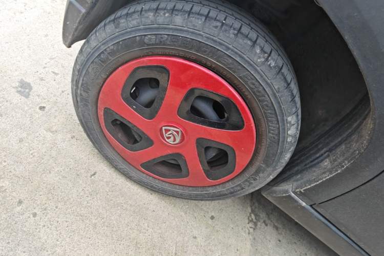 Used Baojun E100 2020 305KM Smart Drive Version Right Rear Wheel Hub
