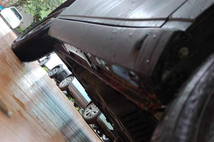 Used Baojun E100 2020 305KM Smart Drive Version Right Side Sill