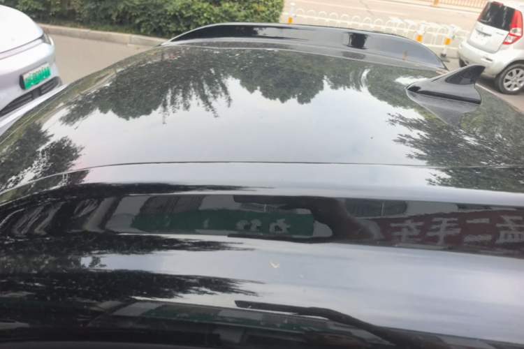 Used Baojun E100 2020 305KM Smart Drive Version Roof