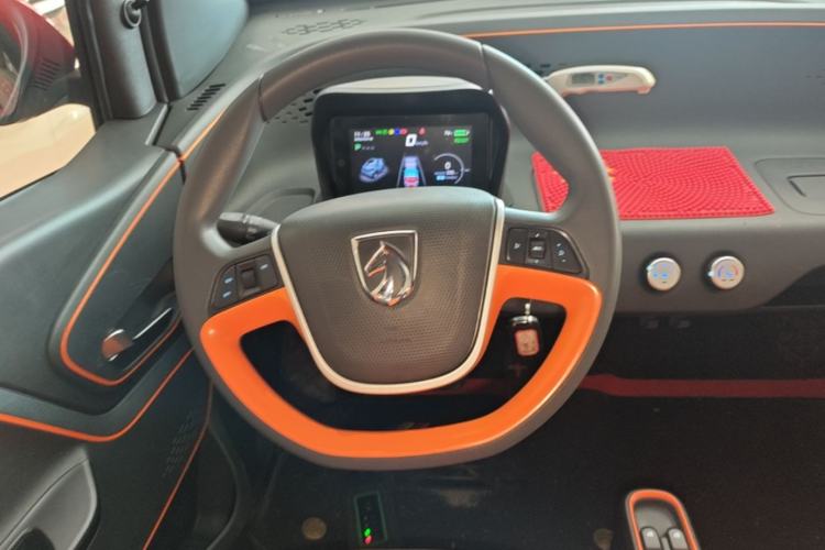 Used Baojun E100 2020 305KM Smart Drive Version Steering Wheel
