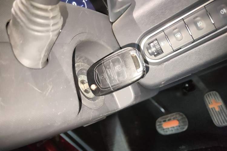 Used Baojun E100 2020 305KM Smart Drive Version Vehicle Key