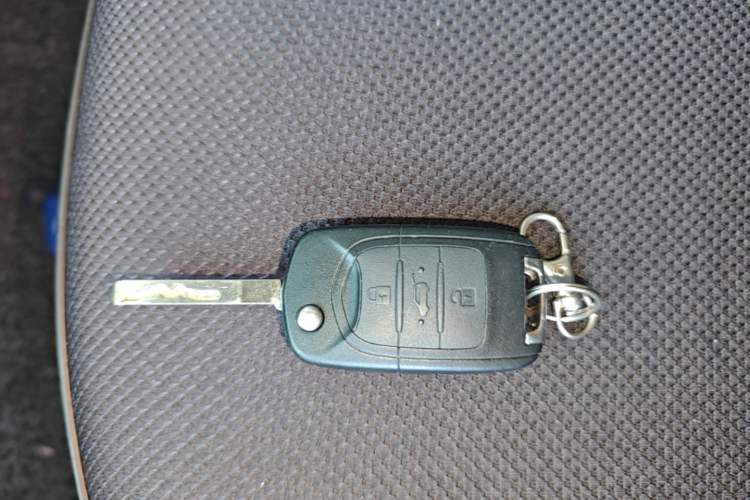 Used Baojun E100 2020 305KM Smart Drive Version Vehicle Key