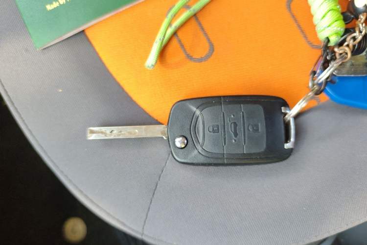 Used Baojun E100 2020 305KM Smart Drive Version Vehicle Key
