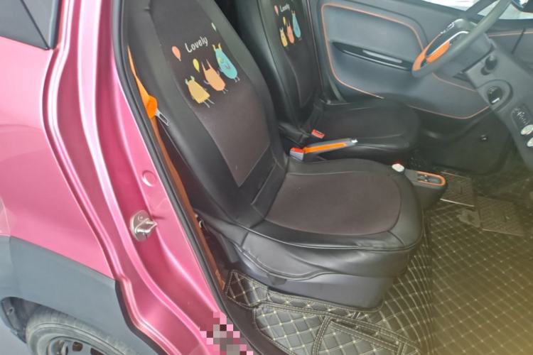 Used Baojun E100 2020 305KM Smart Drive Version Right Front Seat