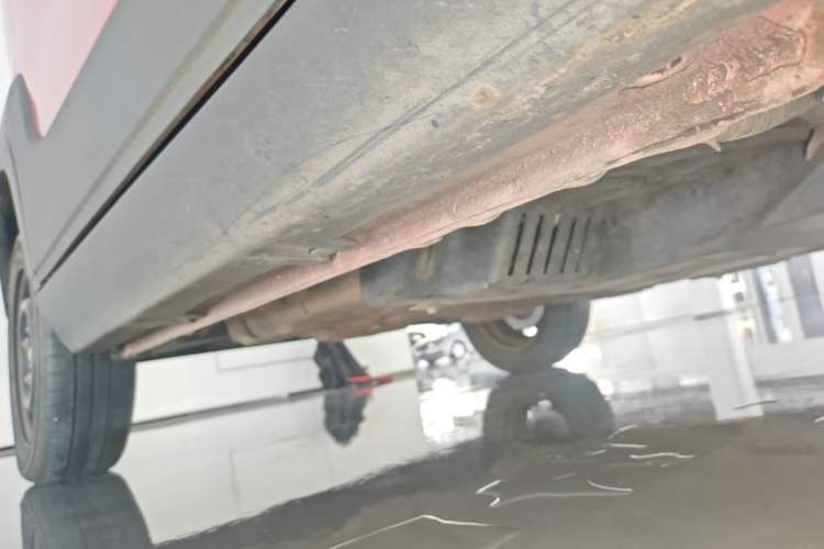 Used Baojun E100 2020 305KM Smart Drive Version Right Side Sill