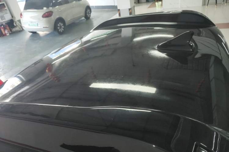 Used Baojun E100 2020 305KM Smart Drive Version Roof