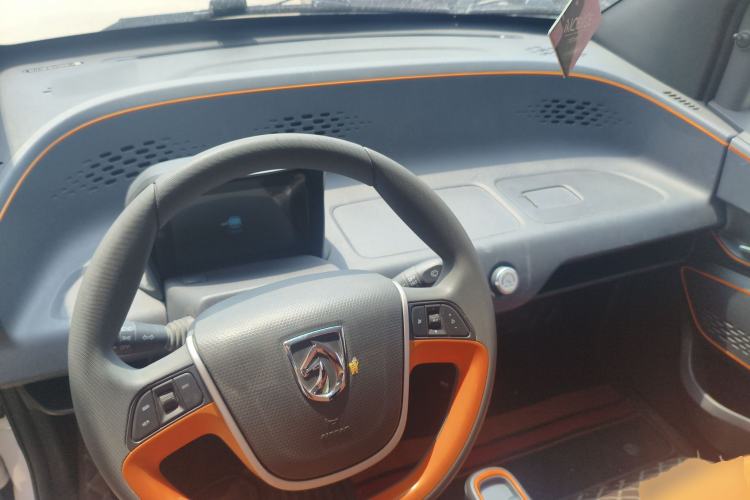 Used Baojun E100 2020 305KM Smart Drive Version Center Console