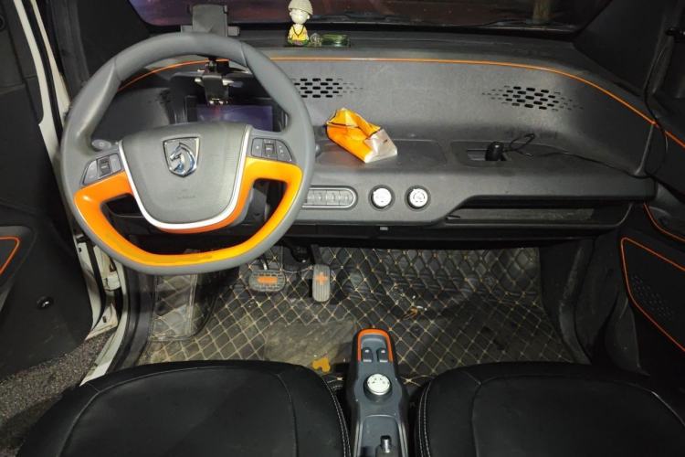 Used Baojun E100 2020 305KM Smart Drive Version Center Console