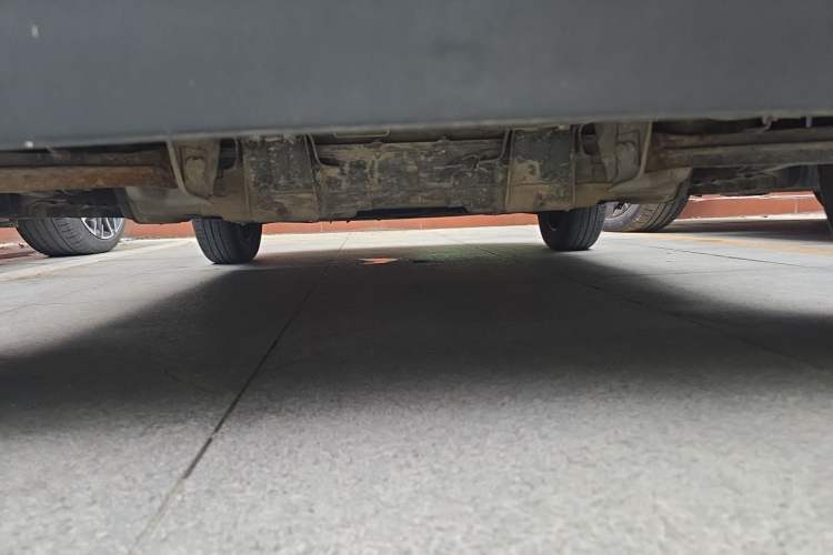 Used Baojun E100 2020 305KM Smart Drive Version Chassis Rear