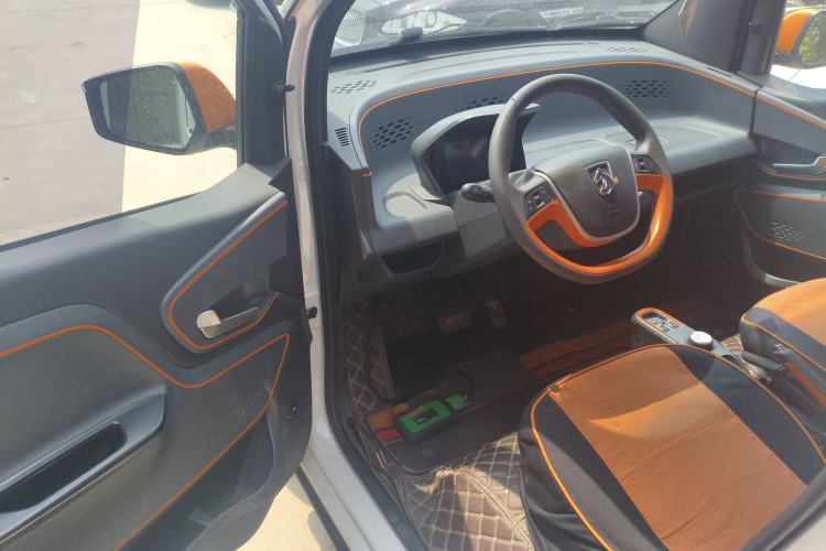 Used Baojun E100 2020 305KM Smart Drive Version Driver Seat