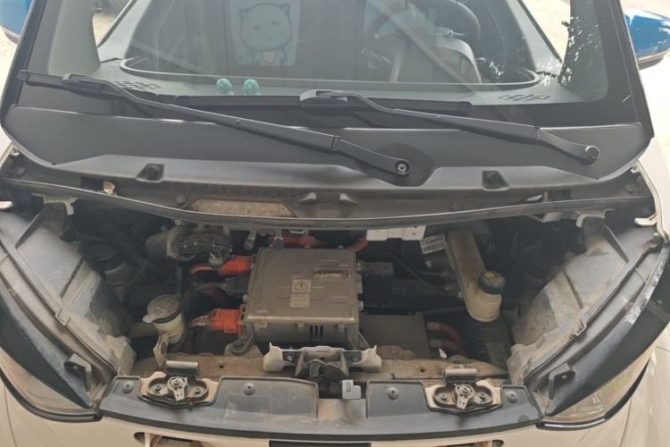 Used Baojun E100 2020 305KM Smart Drive Version Engine Bay