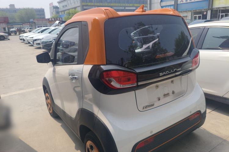 Used Baojun E100 2020 305KM Smart Drive Version Exterior 2