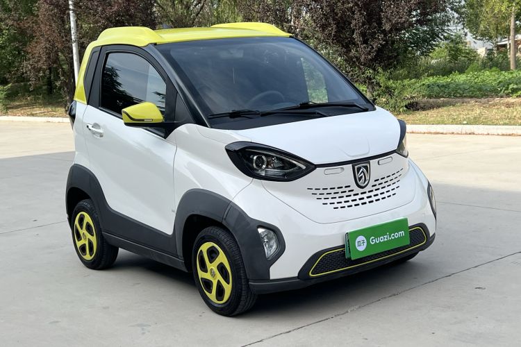 Used Baojun E100 2020 305KM Smart Drive Version Front Right 45 Deg