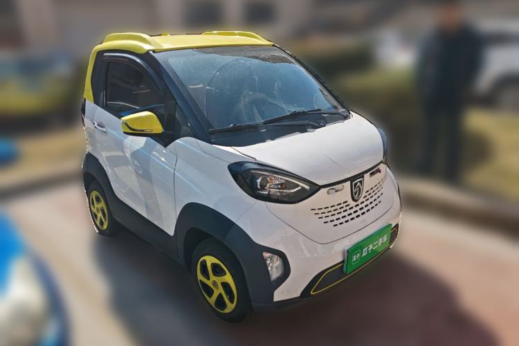 Used Baojun E100 2020 305KM Smart Drive Version Front Right 45 Deg