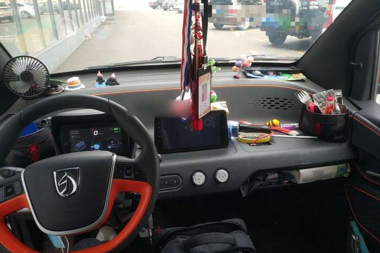 Used Baojun E100 2020 305KM Smart Drive Version Interior 2