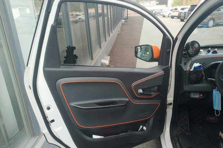Used Baojun E100 2020 305KM Smart Drive Version Interior 7