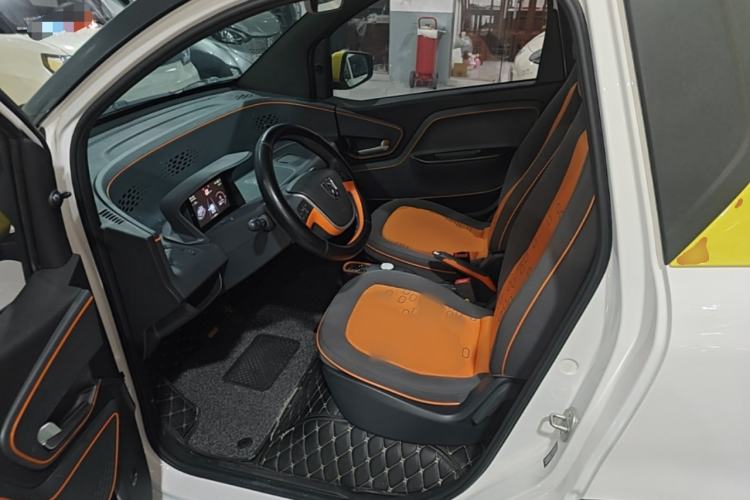 Used Baojun E100 2020 305KM Smart Drive Version Left Front Seat