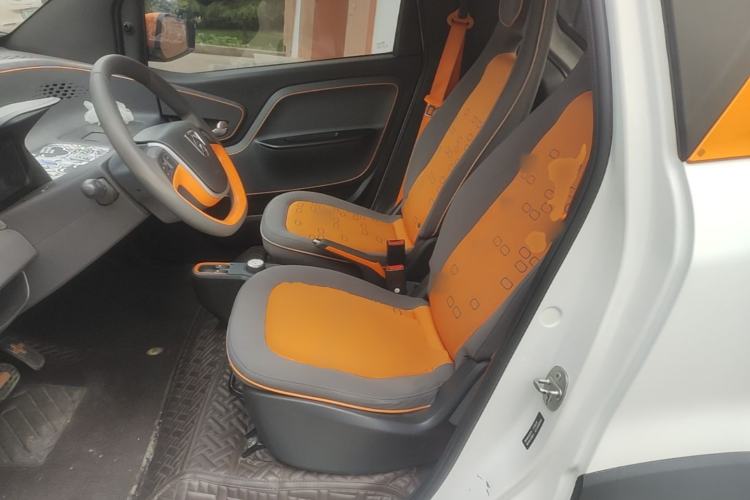 Used Baojun E100 2020 305KM Smart Drive Version Left Rear Seat