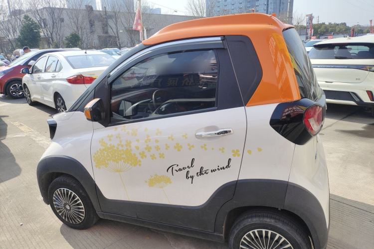 Used Baojun E100 2020 305KM Smart Drive Version Left Side