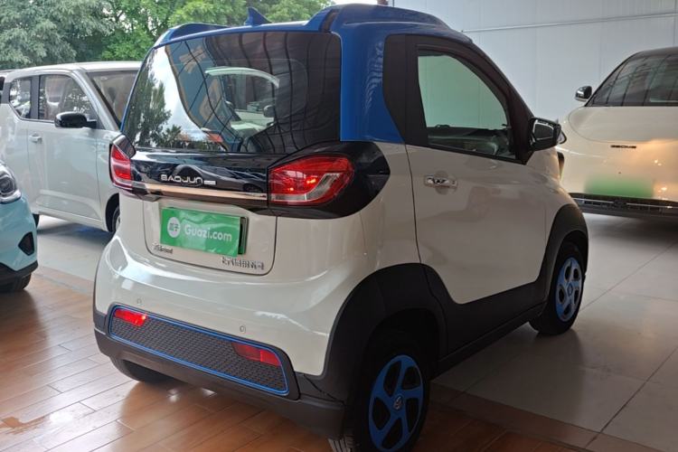 Used Baojun E100 2020 305KM Smart Drive Version Rear Right 45 Deg