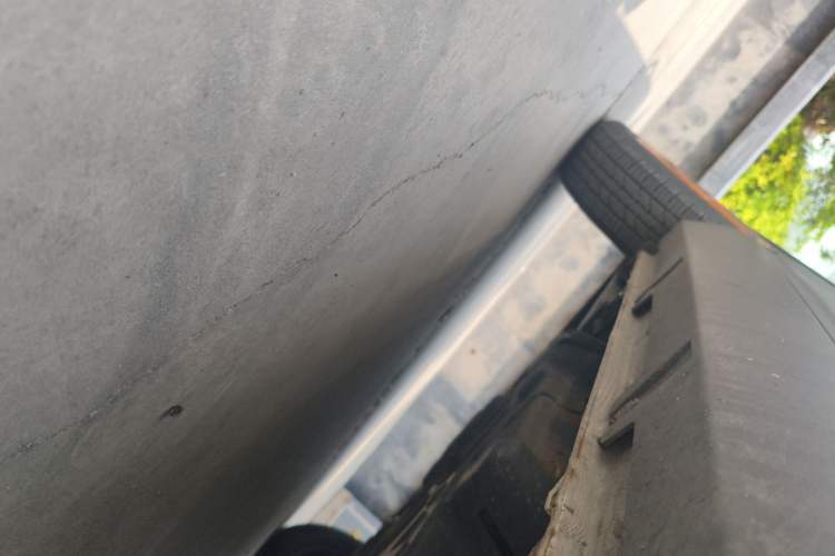 Used Baojun E100 2020 305KM Smart Drive Version Right Side Sill