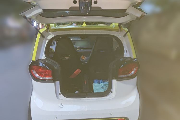 Used Baojun E100 2020 305KM Smart Drive Version Trunk