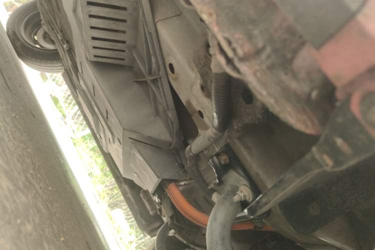 Used Baojun E200 2019 250KM Smart Drive Edition Chassis Front Right