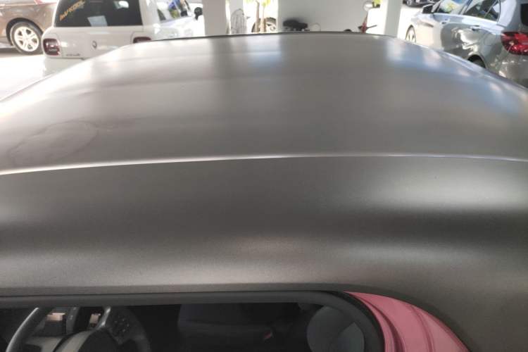 Used Baojun E200 2020 305KM Smart Drive Version Roof