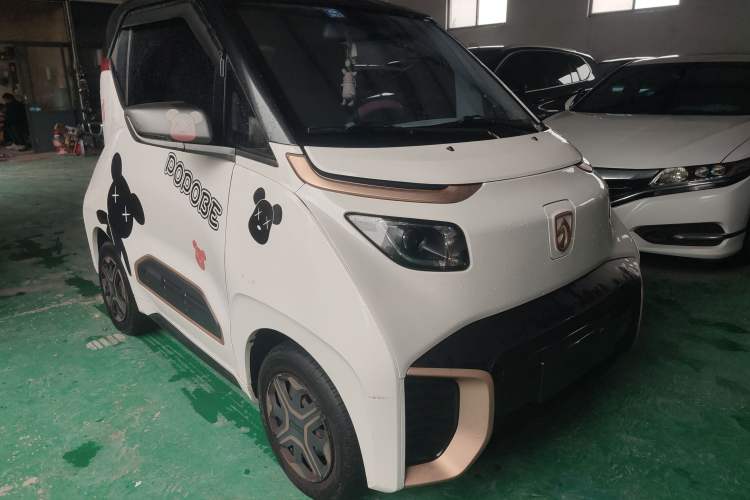 Used Baojun E200 2020 305KM Smart Drive Version Exterior 2