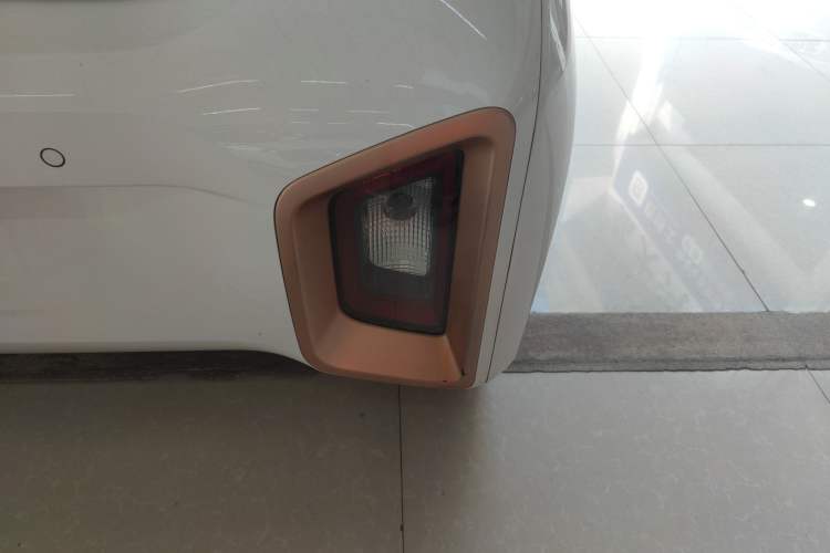 Used Baojun E200 2020 305KM Smart Drive Version Exterior 6