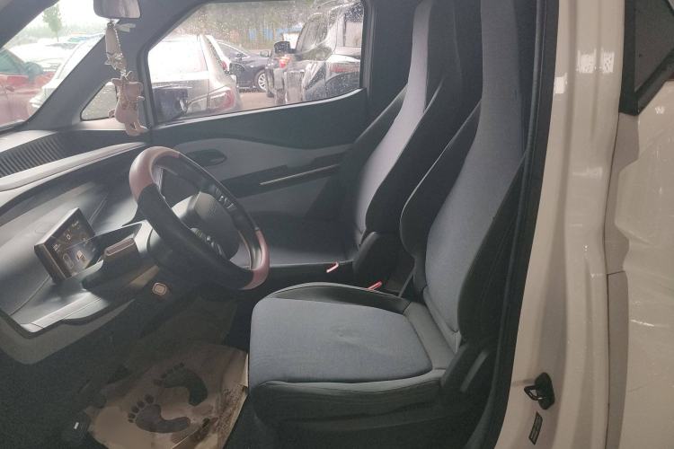 Used Baojun E200 2020 305KM Smart Drive Version Interior 4